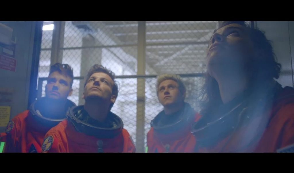 One Direction premiere brand new video for ‘Drag Me Down’