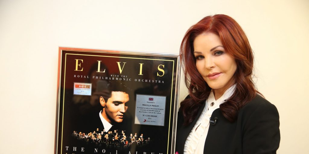 Elvis Presley's 'If I Can Dream' surges past the half million milestone