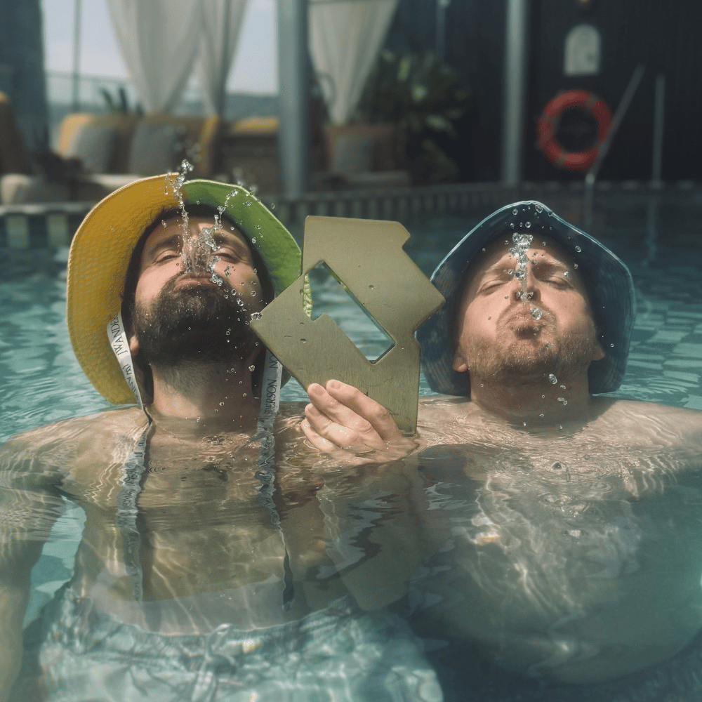 Kasabian Score 7th Consecutive UK Number 1 with Happenings