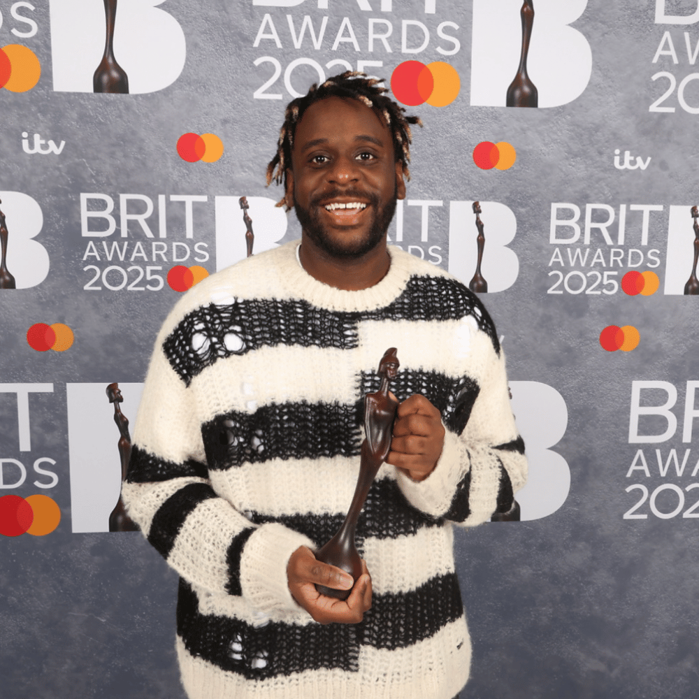 Myles Smith named winner of BRITs Rising Star Award 2025